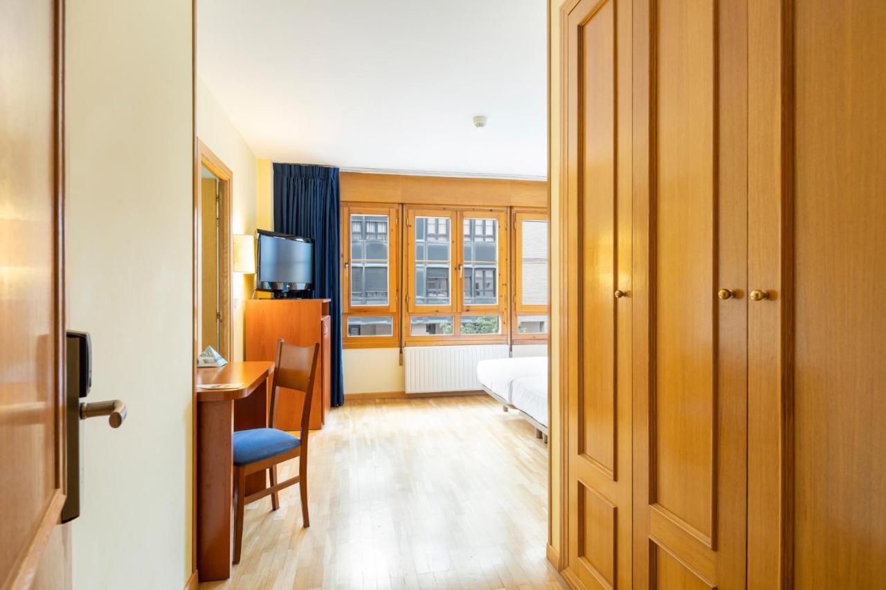 Hostal Alda Rio Duero ソリア エクステリア 写真