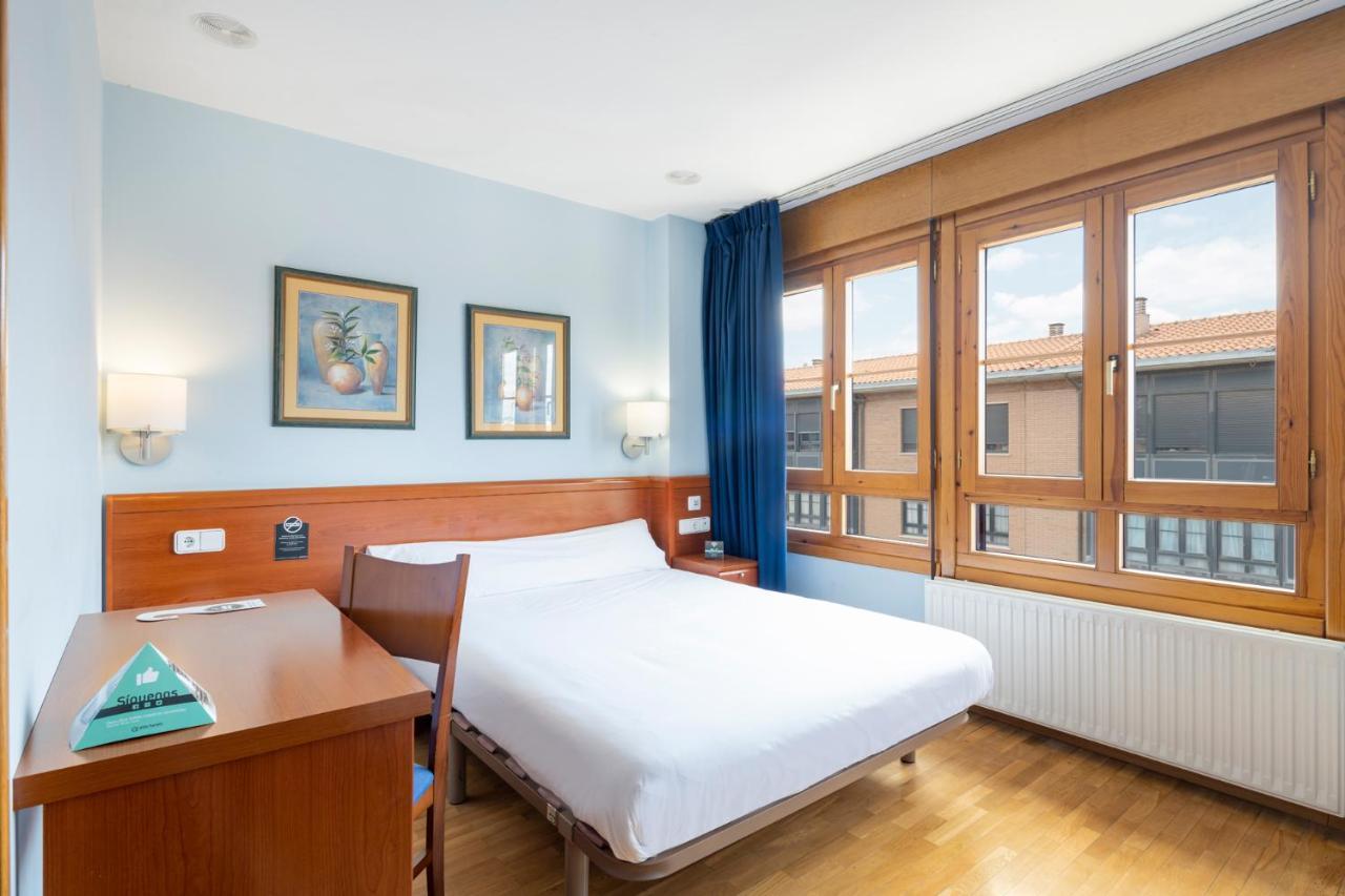 Hostal Alda Rio Duero ソリア エクステリア 写真